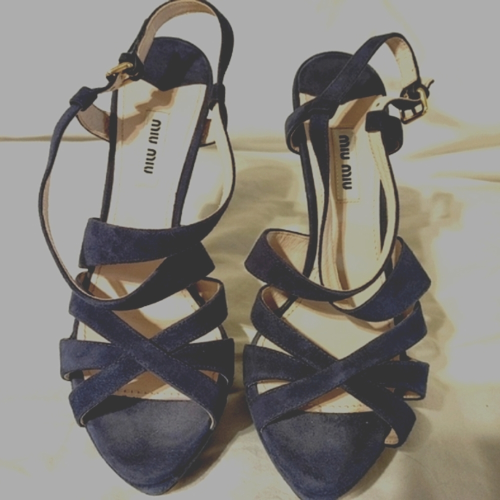 Miu miu size 7.5 blue suede strappy 5 inch heels ..